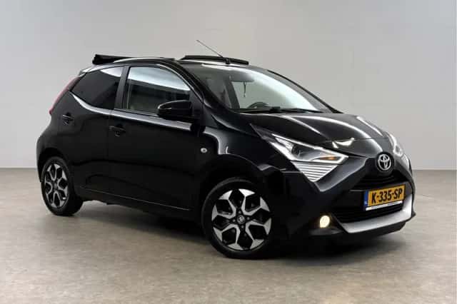 Toyota Aygo (2021) thumbnail 6