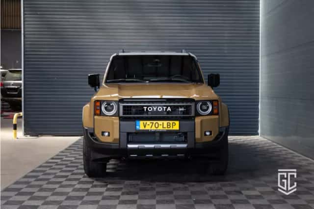Toyota Land Cruiser (2024) thumbnail 2