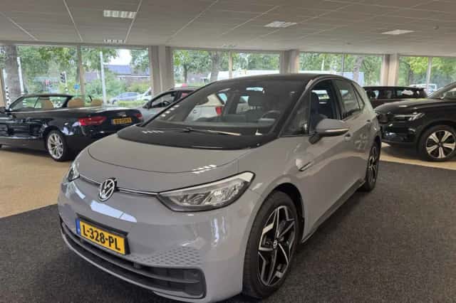Volkswagen ID.3 (2021) thumbnail 1