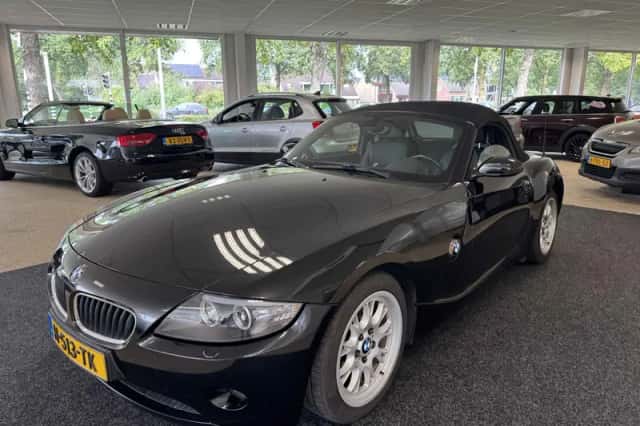 BMW Z4 (2005) thumbnail 1