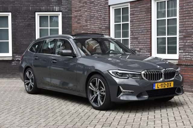 BMW 3-Serie (2021) thumbnail 1