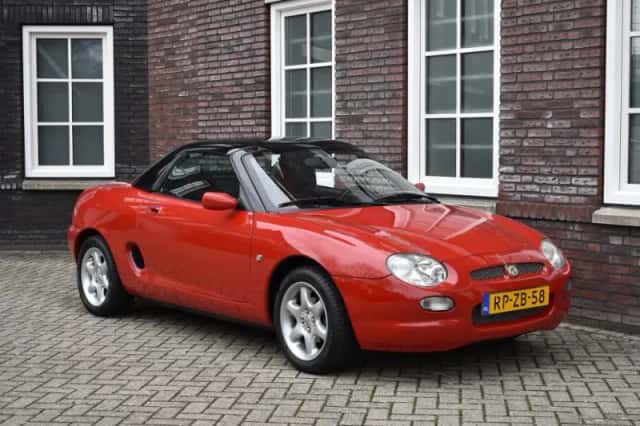 MG F (1997) thumbnail 1