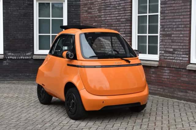 Micro Microlino (2023) thumbnail 1