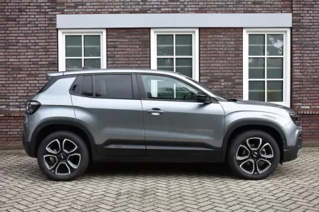 Jeep Avenger (2025) thumbnail 5