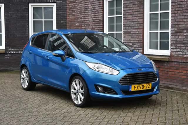 Ford Fiesta (2014) thumbnail 1