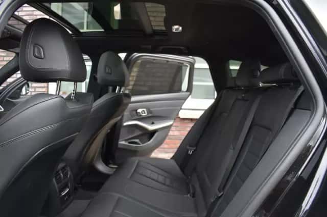 BMW 3-Serie (2024) thumbnail 4