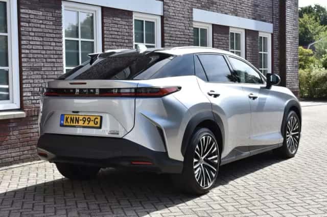 Lexus RZ (2025) thumbnail 6