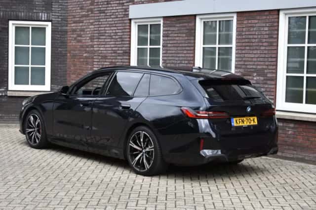BMW i5 (2026) thumbnail 6