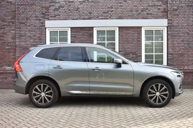 Volvo XC60 (2018) thumbnail 5
