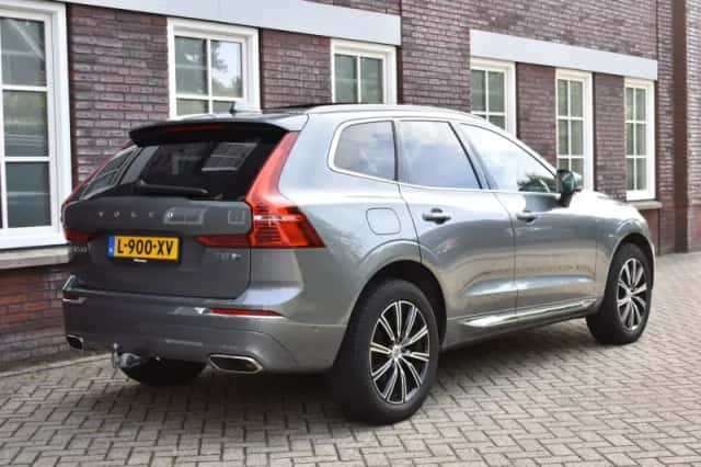 Volvo XC60 (2018) thumbnail 6