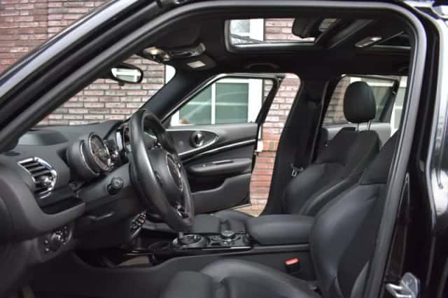 MINI Clubman (2018) thumbnail 3