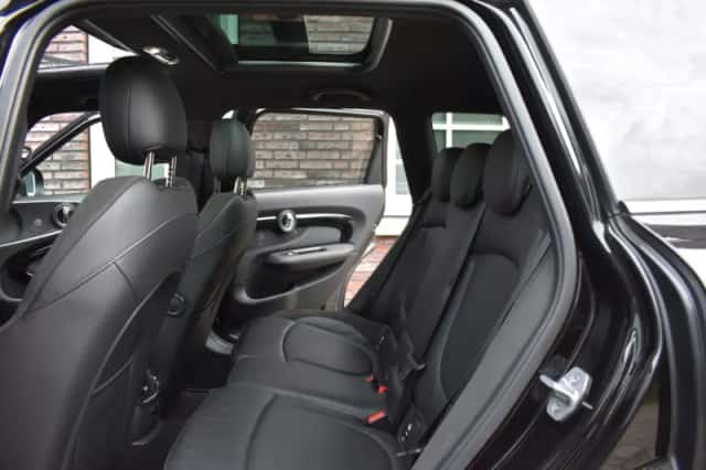 MINI Clubman (2018) thumbnail 4