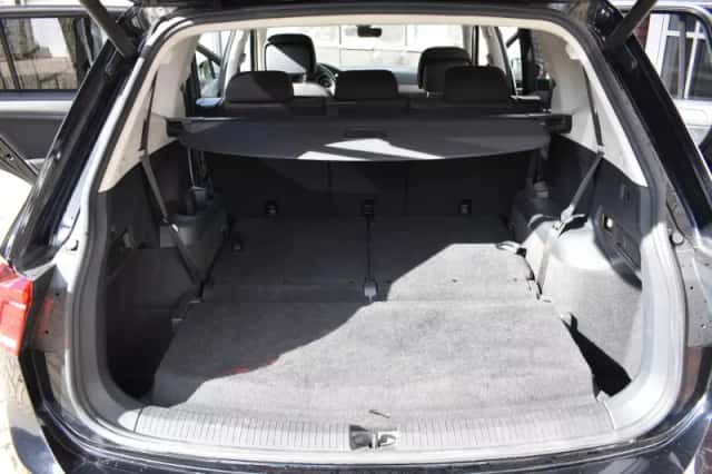 Volkswagen Tiguan (2021) thumbnail 5