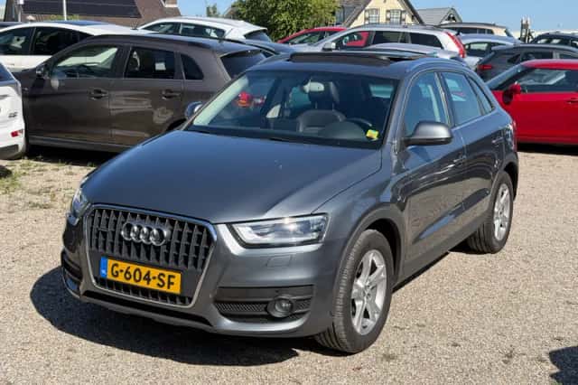 Audi Q3 (2012) thumbnail 1