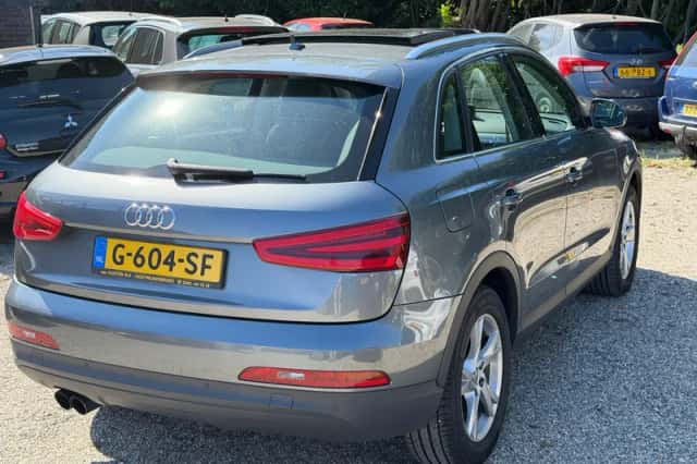 Audi Q3 (2012) thumbnail 5