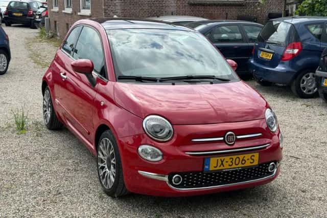 Fiat 500 (2016) thumbnail 2