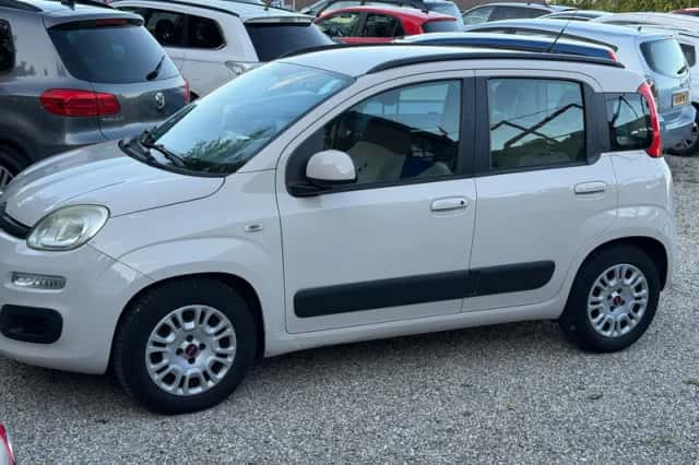 Fiat Panda (2012) thumbnail 2