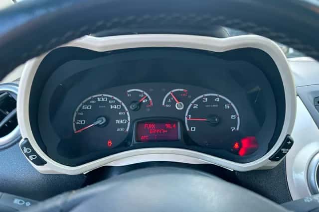 Ford Ka (2011) thumbnail 3