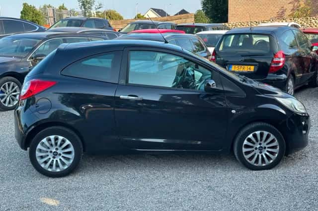 Ford Ka (2011) thumbnail 5