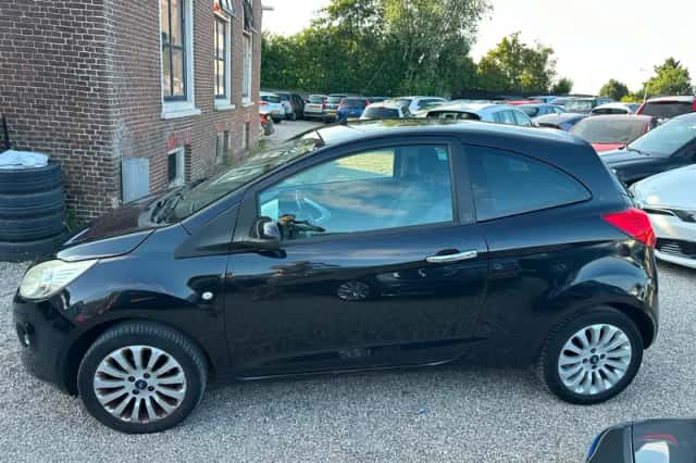 Ford Ka (2011) thumbnail 6
