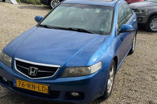 Honda Accord (2005) thumbnail 3