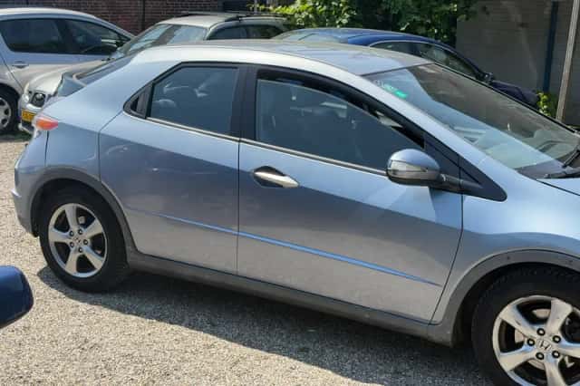 Honda Civic (2006) thumbnail 3