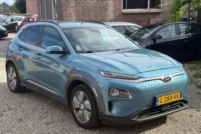 Hyundai Kona (2019) thumbnail 2