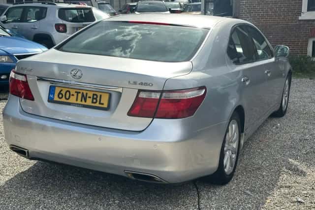 Lexus LS (2007) thumbnail 5