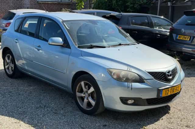 Mazda 3 (2006) thumbnail 3