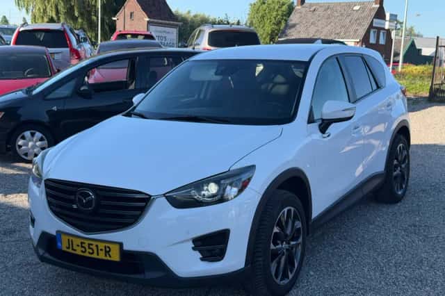 Mazda CX-5 (2016) thumbnail 1