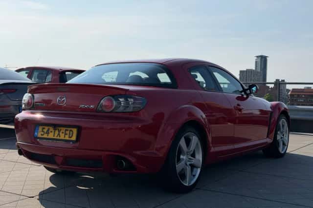 Mazda RX-8 (2007) thumbnail 5