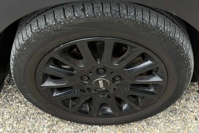 MINI Cooper (2014) thumbnail 5