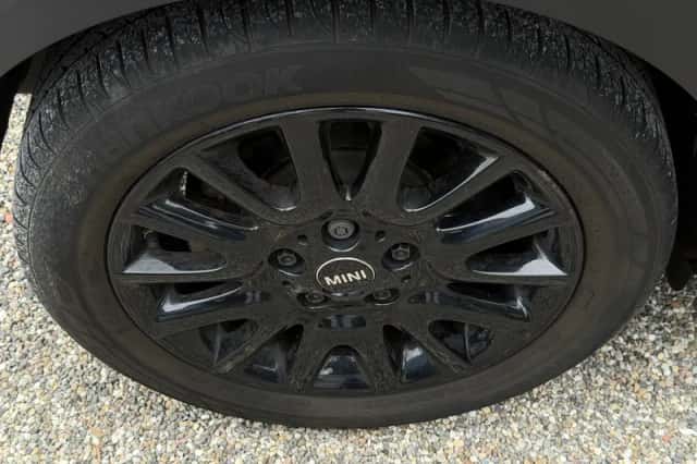 MINI Cooper (2014) thumbnail 6