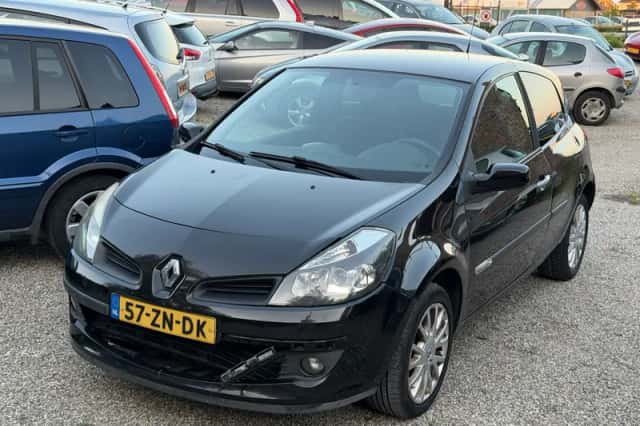 Renault Clio (2008) thumbnail 1