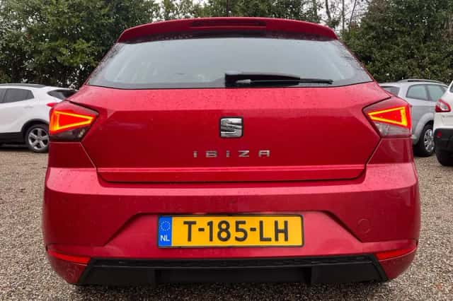 SEAT Ibiza (2018) thumbnail 4