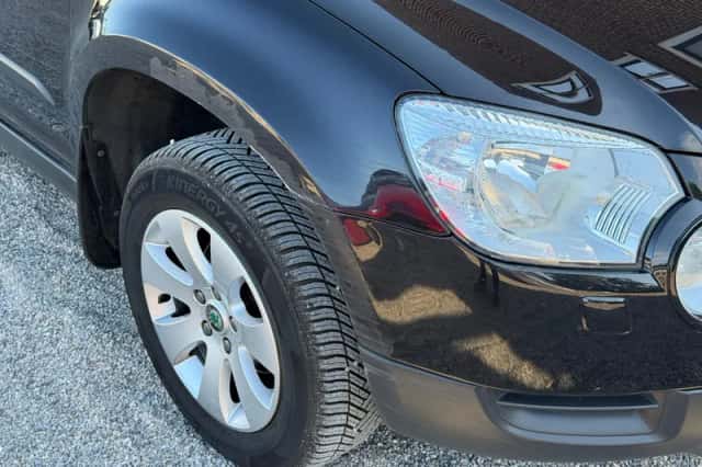 Škoda Yeti (2011) thumbnail 4