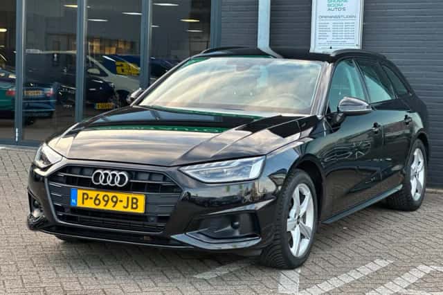 Audi A4 (2022) thumbnail 1