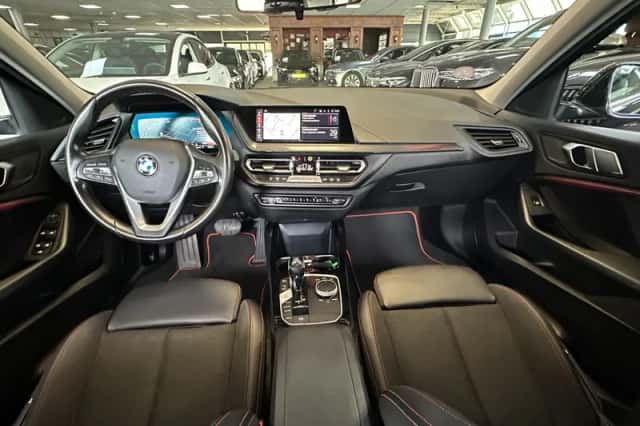 BMW 1-Serie (2020) thumbnail 2