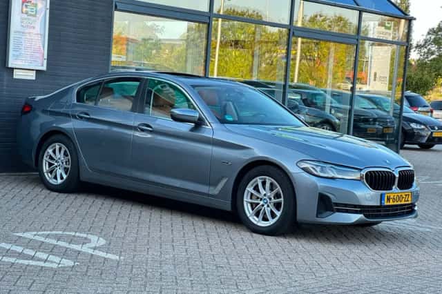 BMW 5-Serie (2022) thumbnail 6