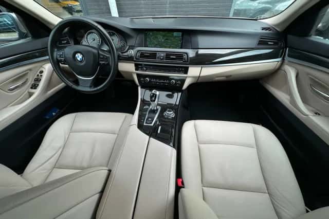 BMW 5-Serie (2013) thumbnail 2