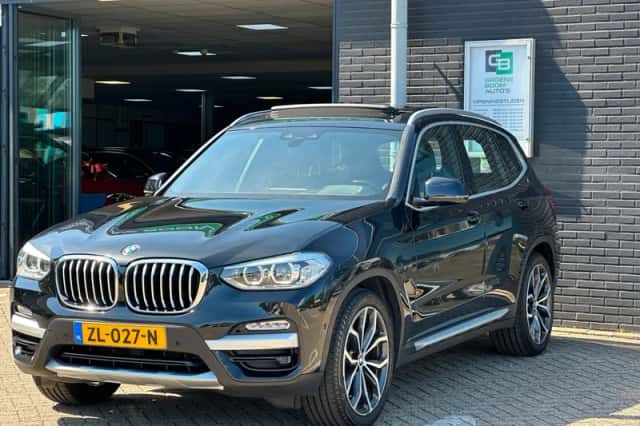 BMW X3 (2019) thumbnail 1