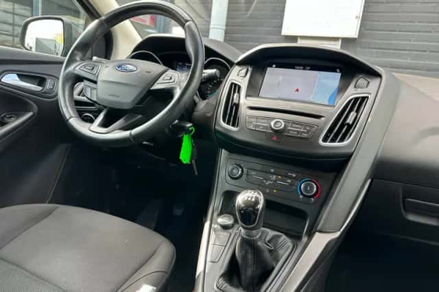 Ford Focus (2017) thumbnail 5