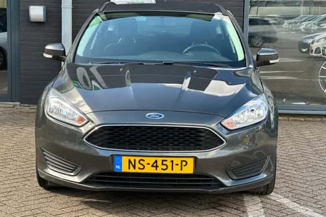 Ford Focus (2017) thumbnail 6