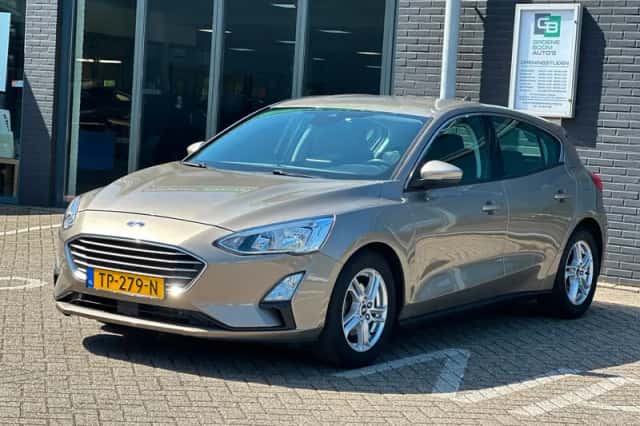 Ford Focus (2018) thumbnail 1