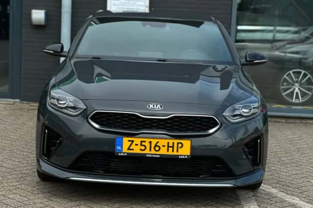 Kia Proceed (2019) thumbnail 5
