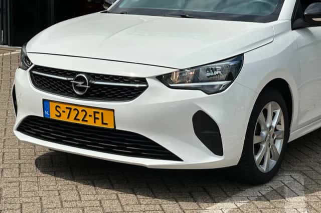 Opel Corsa (2023) thumbnail 5