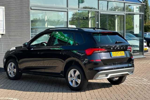 Škoda Kamiq (2023) thumbnail 3