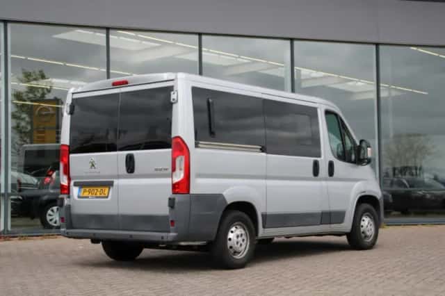 Peugeot Boxer (2016) thumbnail 3