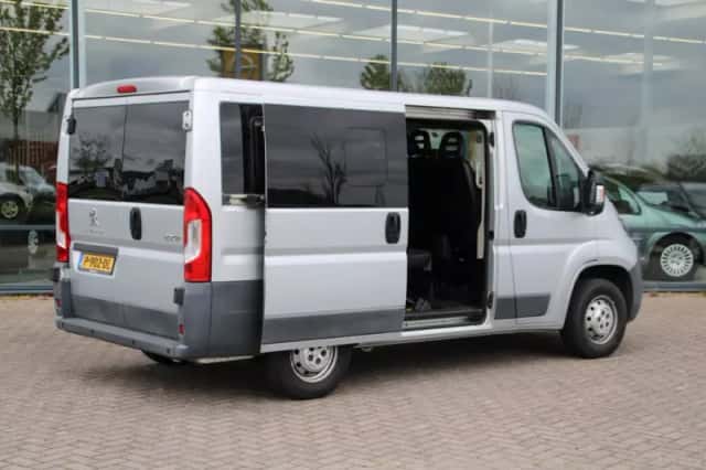 Peugeot Boxer (2016) thumbnail 4