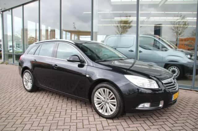 Opel Insignia (2012) thumbnail 6